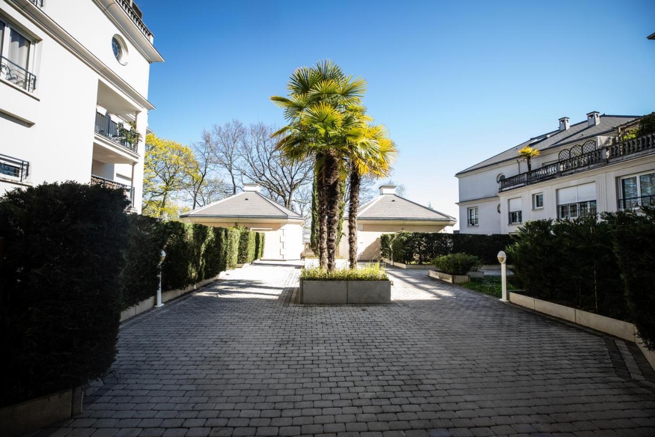 Apartamento Fabulous standing et parking privé Le Plessis-Robinson Exterior foto